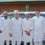 ईद पर बिखरी खुशियां, ईदगाह पहुंचकर जनप्रतिनिधियों ने मुस्लिम भाईयों को दी मुबारकबाद