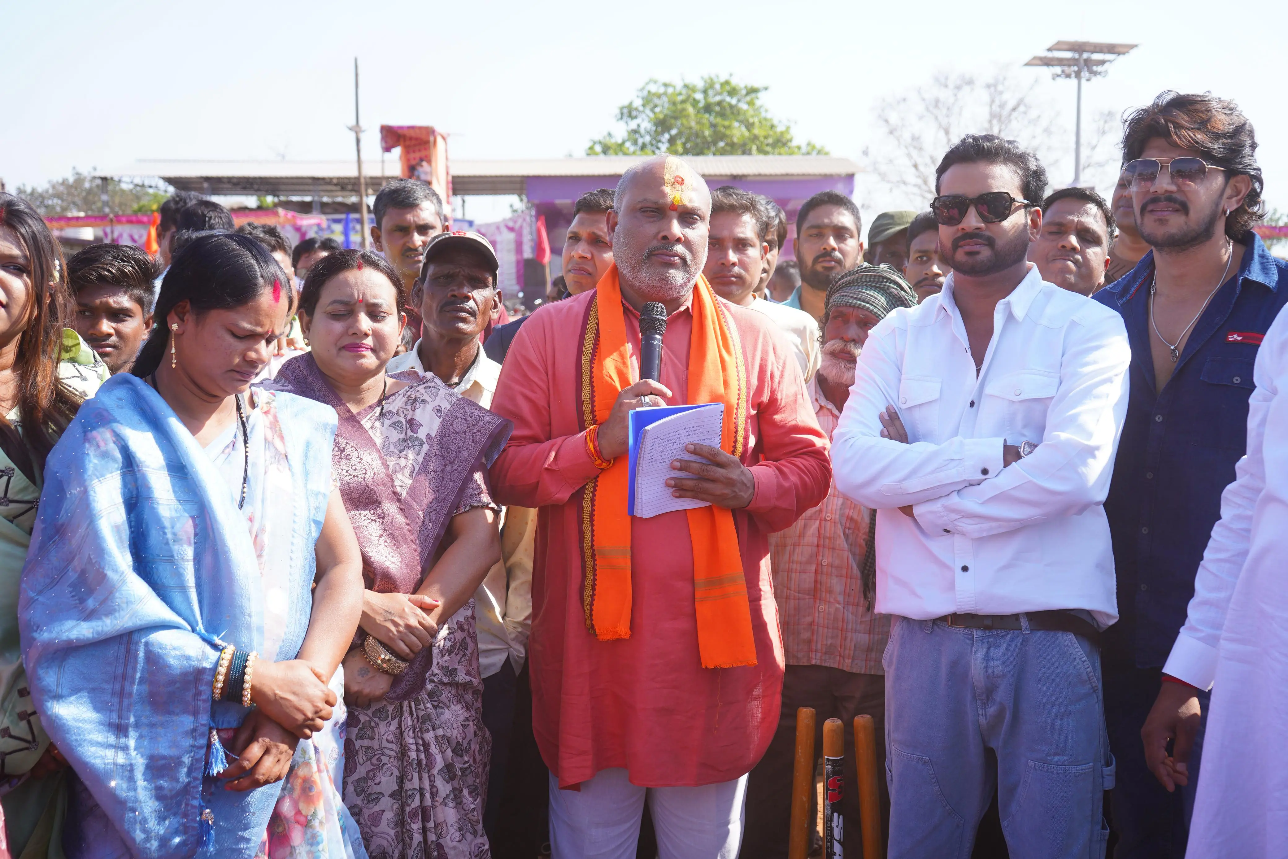 कुथरेल में सभापति ट्रॉफी के फाइनल में कुथरेल वार्ड-18 ने जीता खिताब, मुख्य अतिथि विधायक ललित चंद्राकर ने किया खिलाड़ियों का उत्साहवर्धन