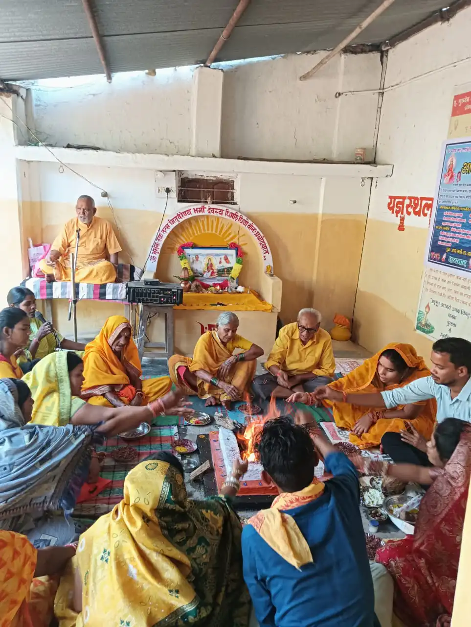 गायत्री प्रज्ञा पीठ भनसुली में रामनवमी पर गायत्री महायज्ञ में ग्रामवासियों की उत्साहपूर्ण भागीदारी, सुख-समृद्धि एवं कल्याण की कामना