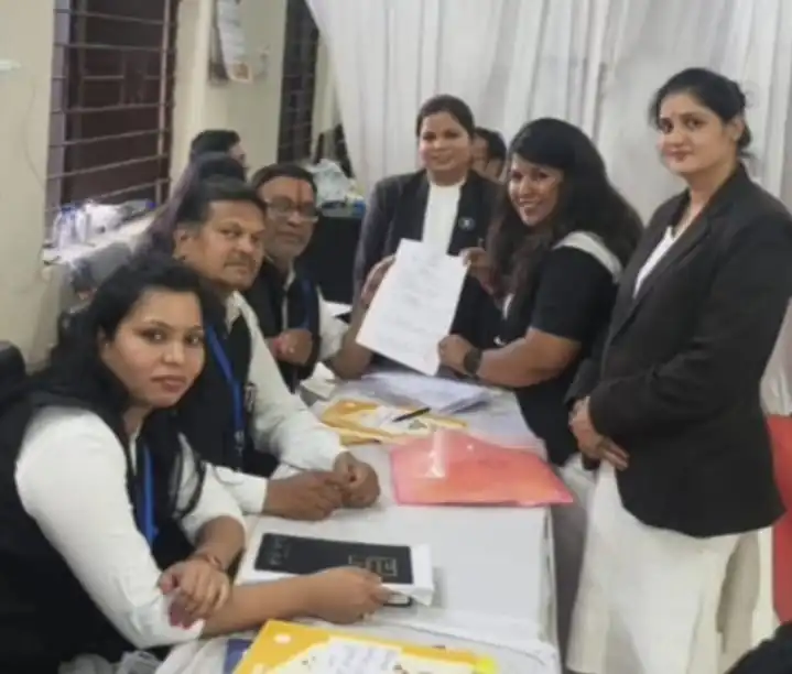 जिला अधिवक्ता संघ चुनाव की सरगर्मी तेज, प्रत्याशियों ने प्रचार-प्रसार में झोंकी ताकत