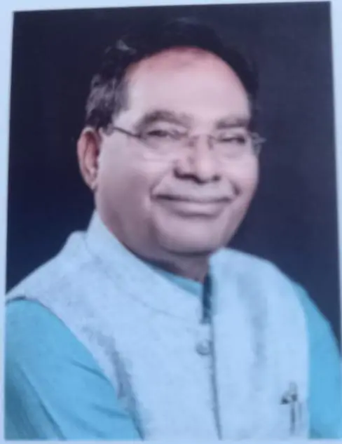 मोदी की गारंटी एवं विष्णु के सुशासन में सामाजिक सुरक्षा पेंशन के लिए दर दर भटक रहे वृद्ध विकलांग एवं गरीब महिलाएं : आर एन वर्मा