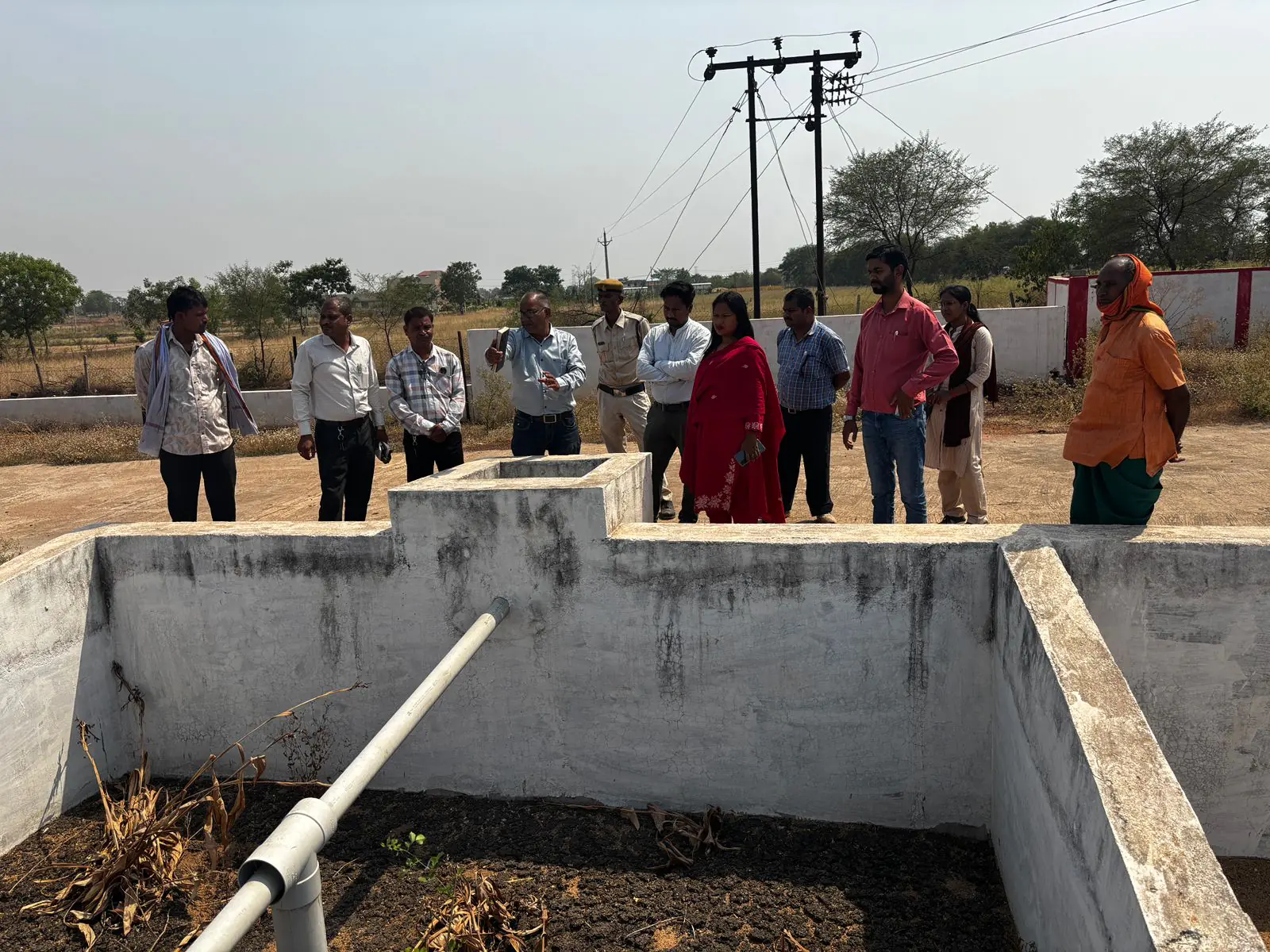 जिला पंचायत सीईओ ने विकास कार्यों का किया व्यापक निरीक्षण, गुणवत्तापूर्ण एवं समयबद्ध कार्य पूर्ण करने के दिए निर्देश