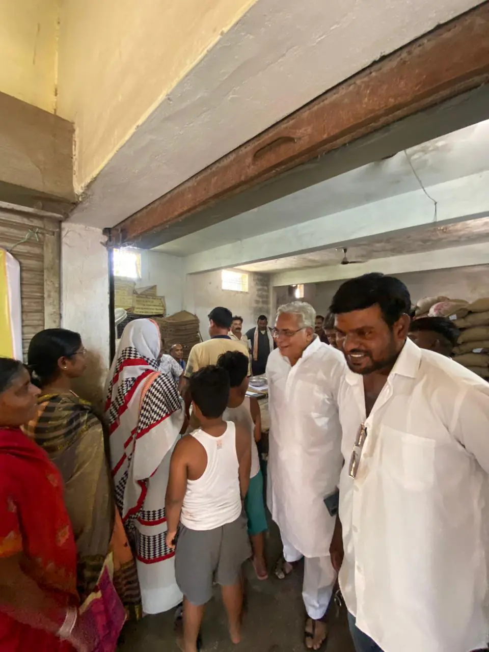 दुर्ग में राशन व्यवस्था फेल : अरुण वोरा