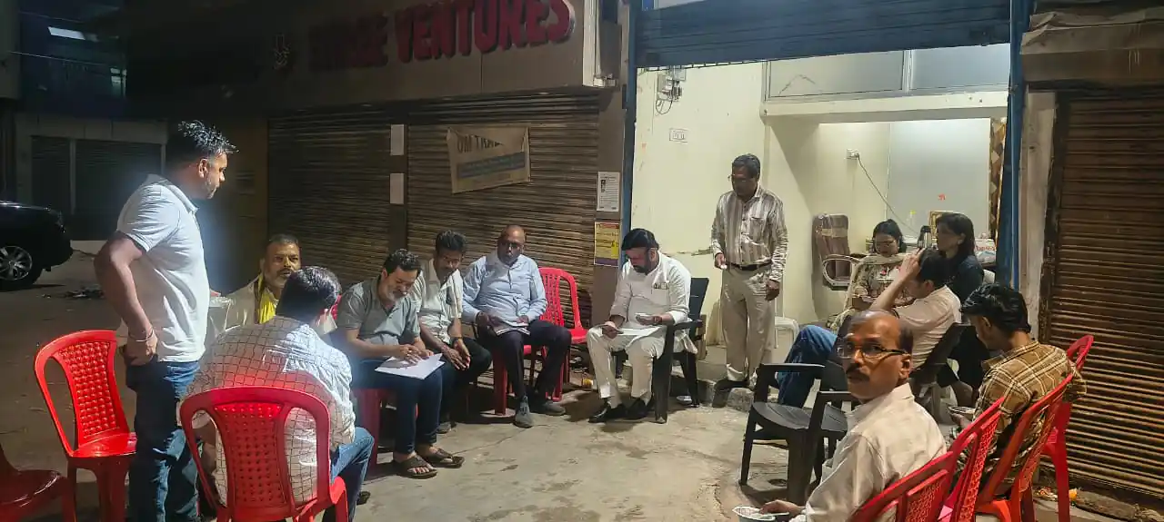 कांग्रेस में नई पहल:बूथ से जीत की रणनीति…,बूथ से मजबूती की शुरुआत, संभाली कमान,मुकेश चंद्राकर खुद बने बूथ अध्यक्ष