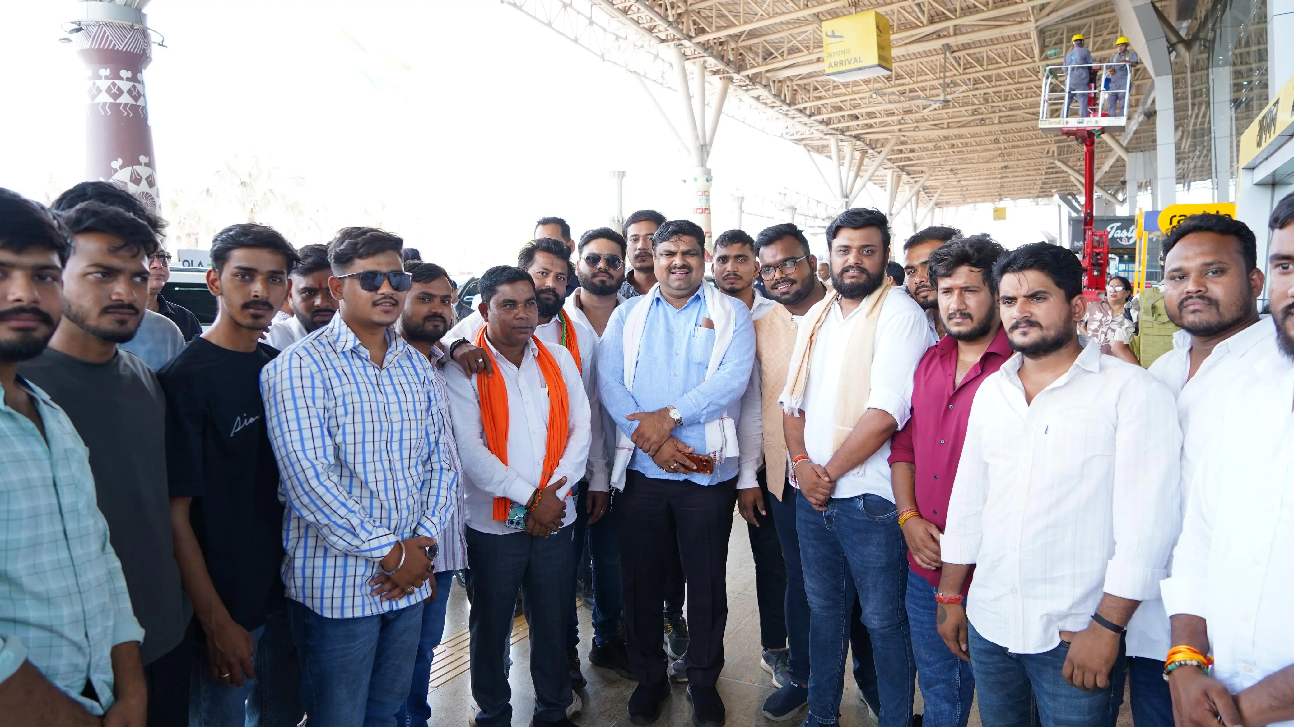 पश्चिम बंगाल से लौटे मंत्री गजेन्द्र यादव, आज दुर्ग में करेंगे जनसंवाद