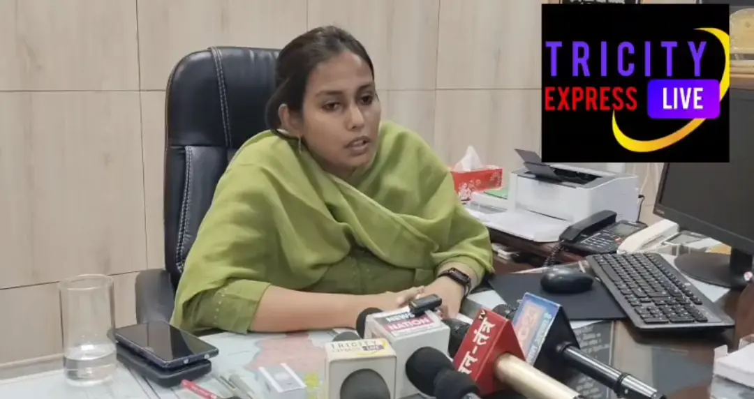 जनदर्शन में कलेक्टर प्रतिष्ठा ममगाईं ने आमजन की सुनीं समस्याएं, 82 आवेदन प्राप्त हुए