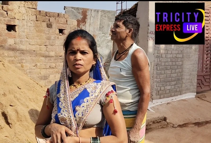 पीएम आवास के लिए पैसों की डिमांड, शिकायत