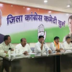 देशवासियों को पेट्रोल पंप के लाइन में लगाकर प्रधानमंत्री मोदी विदेश यात्रा की तैयारी में : कांग्रेस