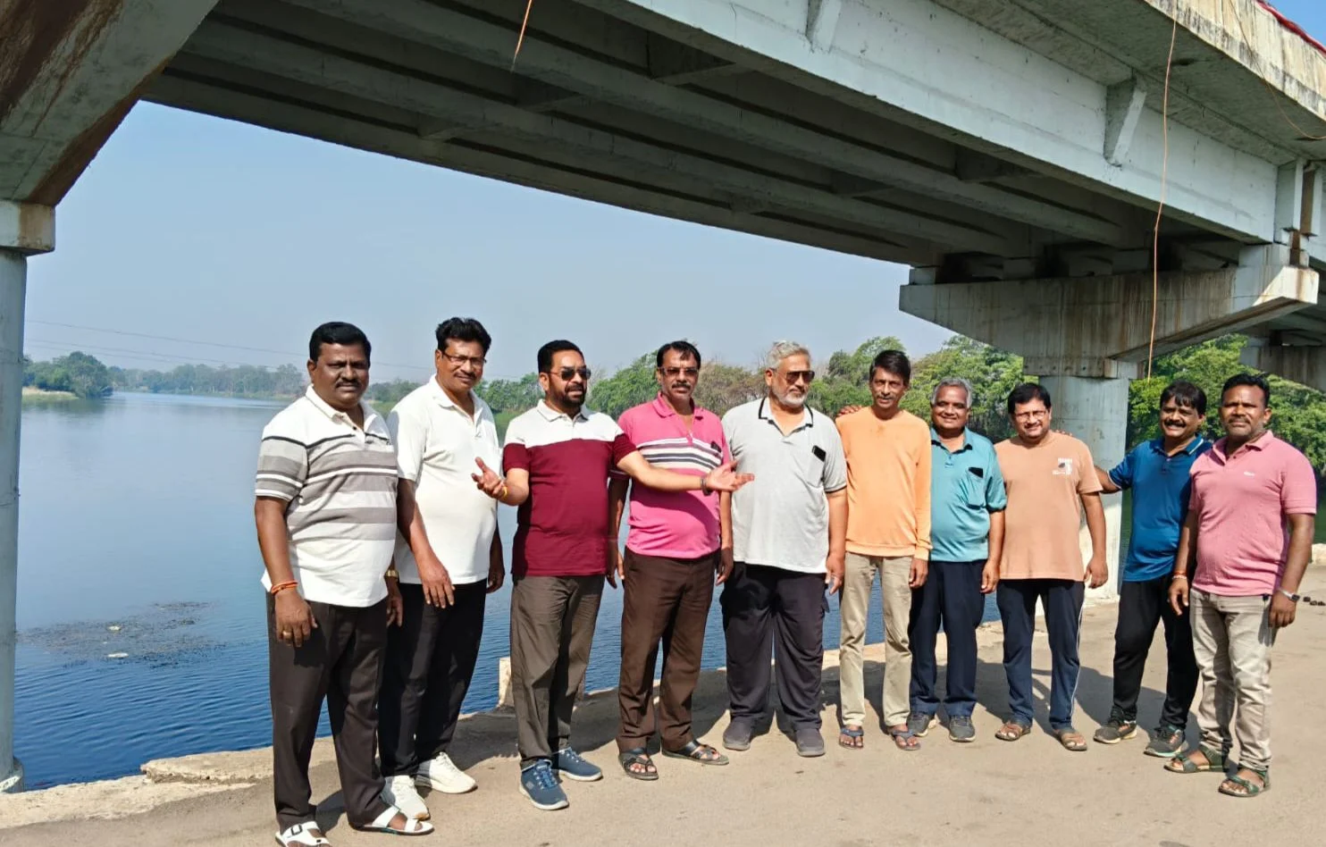 रेत माफियाओं की नाक में नकेल कसने में साय सरकार विफल
