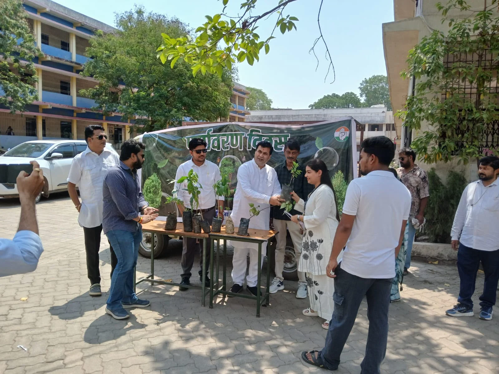 विश्व पर्यावरण दिवस पर जिला कांग्रेस कमेटी दुर्ग शहर की अनूठी पहल