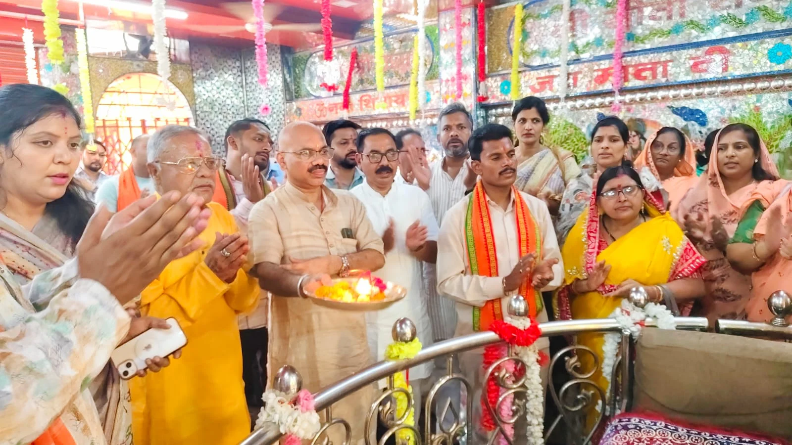 प्रधानमंत्री नरेंद्र मोदी के नेतृत्व में देश में चौमुखी विकास की धारा बह रही है-सुरेंद्र कौशिक