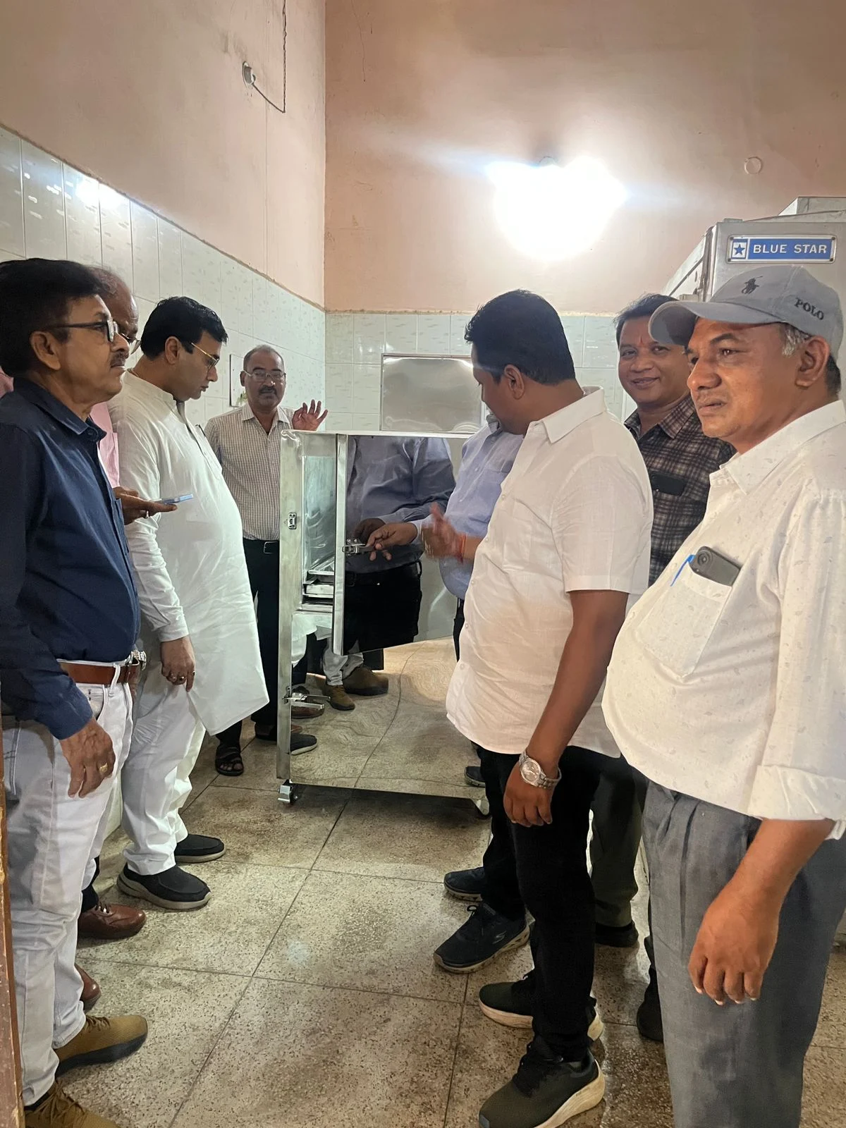 कांग्रेस के हस्तक्षेप का असर: जिला अस्पताल की मॉर्चुरी में पहुंचे नए डीप फ्रीजर, जल्द मिलेंगे चार और