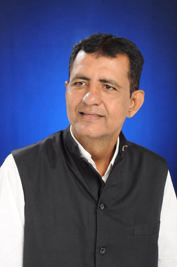 नशा बन रहा अपराधों की जड़-कांग्रेस नेता राजकुमार नारायणी