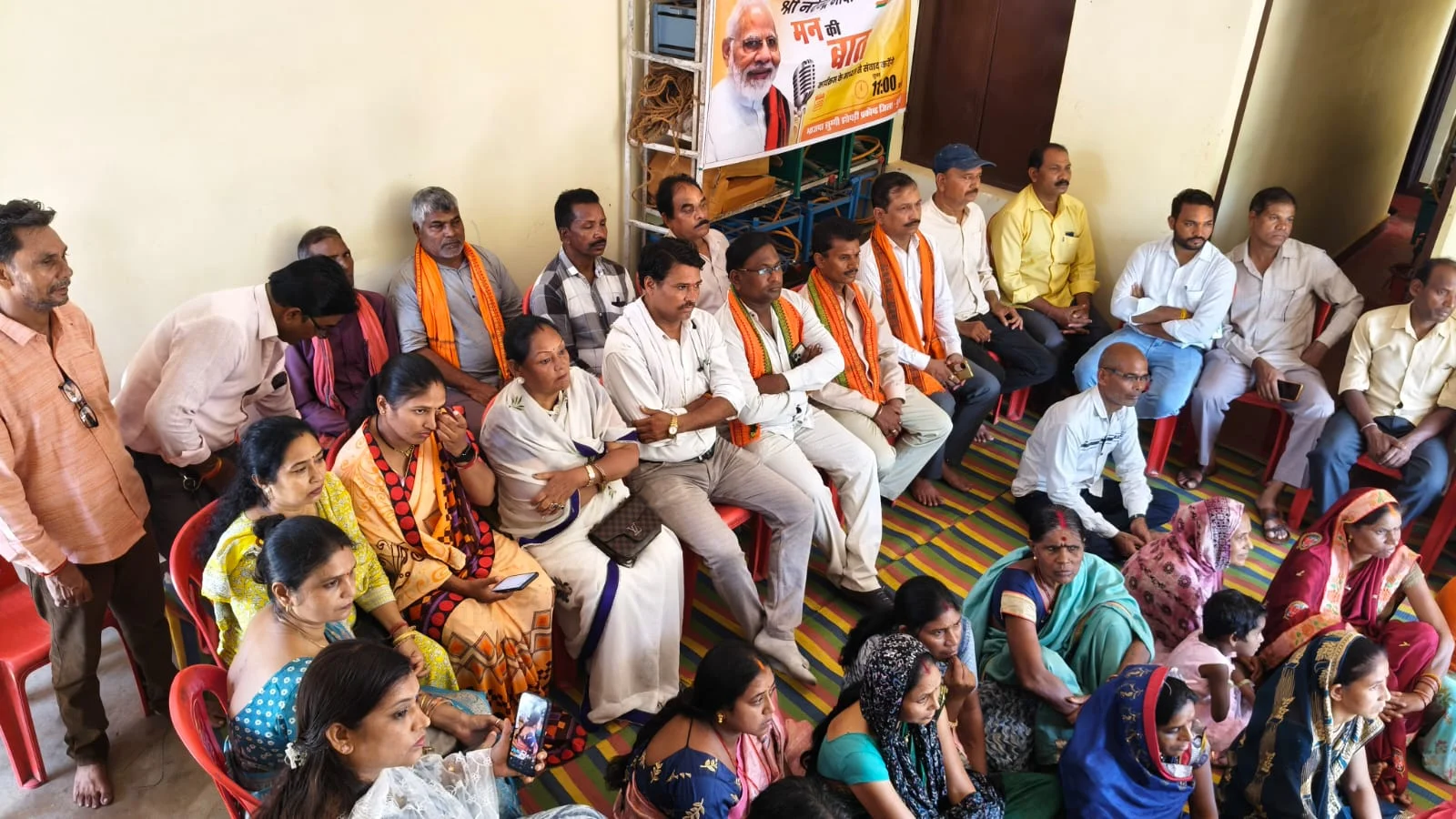 मड़ोदा में पद्मश्री राधेश्याम बारले सहित विभिन्न समाजसेवियों का किया गया सम्मान