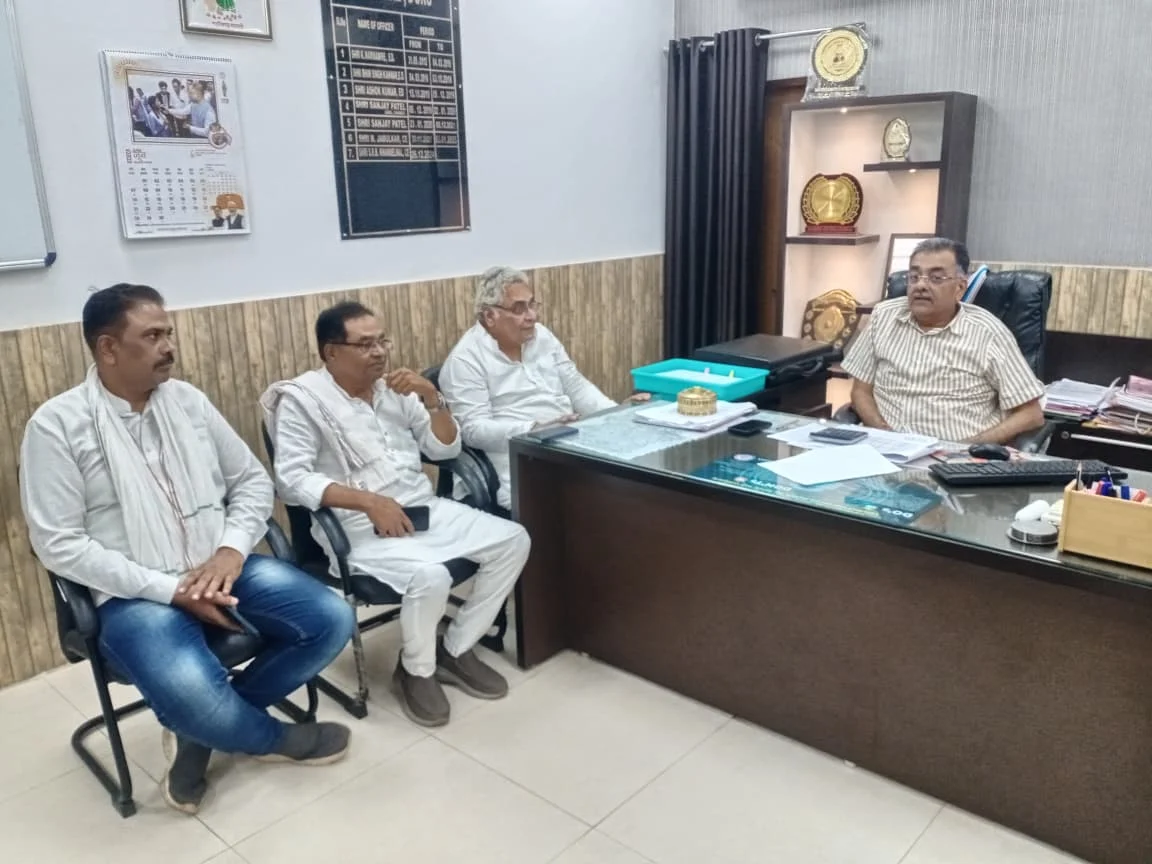 बढ़े बिल, कटौती और अंधेरे पर आक्रोश, बिजली व्यवस्था सुधारने विभाग को दी सख्त हिदायत