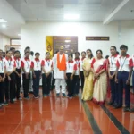 दुर्ग ग्रामीण क्षेत्र के स्कूली बच्चों ने देखी छत्तीसगढ़ विधानसभा की कार्यवाही, विधायक ललित चंद्राकर ने कहा - लोकतंत्र की पाठशाला से सीखेंगे बच्चे