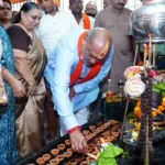 विधायक ललित चंद्राकर ने रुआबांधा शिव मंदिर में 650 दीप प्रज्ज्वलित कर गुरु रविदास महाराज समरसता संकल्प अभियान का शुभारंभ