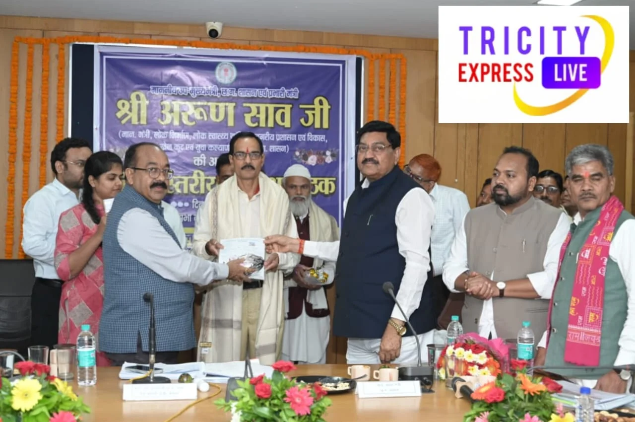 सेवा, शिद्दत और संकल्प से करें काम, बेमेतरा को बनाएं प्रदेश का अग्रणी जिला : उप मुख्यमंत्री अरुण साव