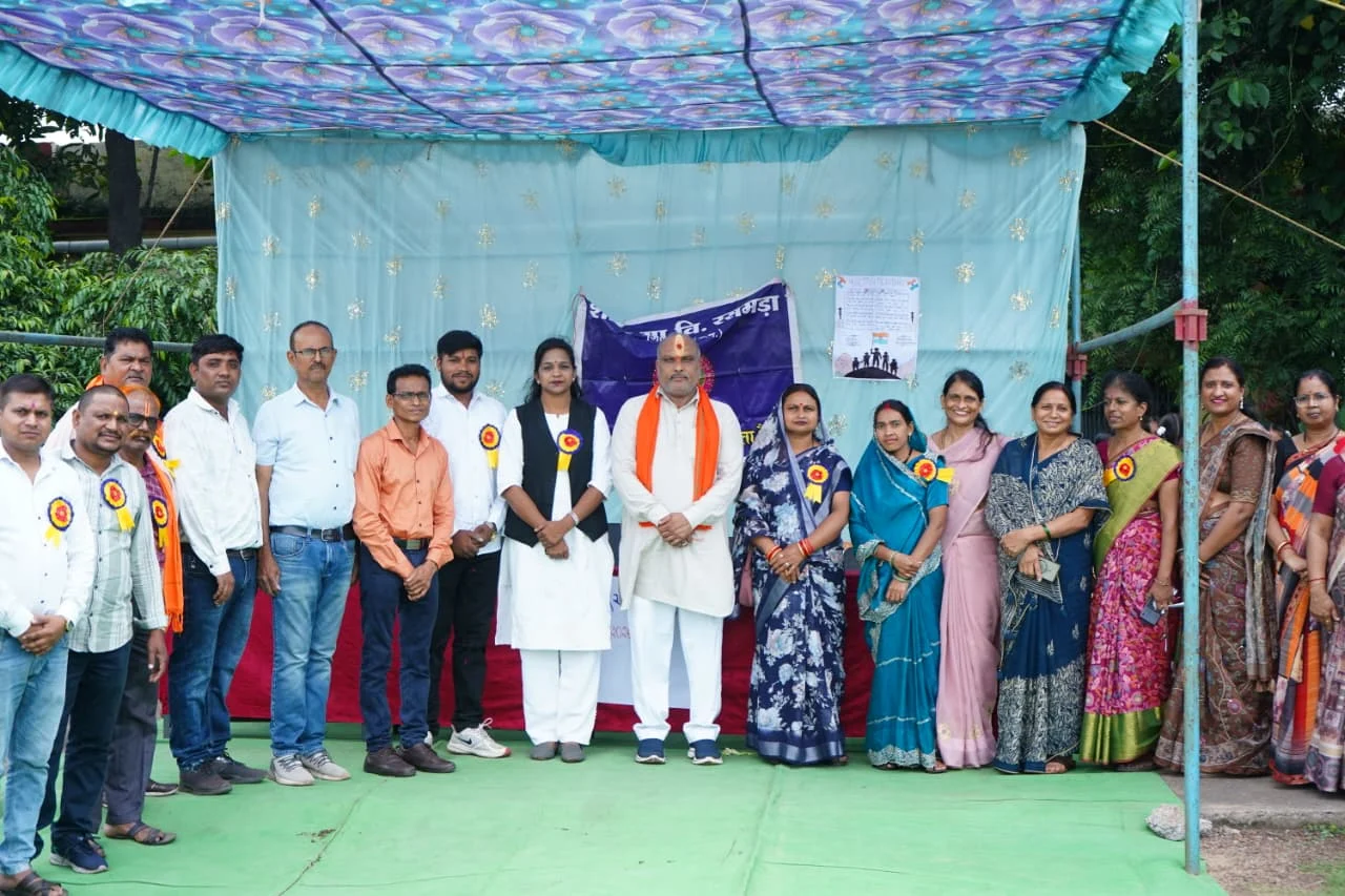 विधायक ललित चंद्राकर ने रसमड़ा में 43 छात्राओं को वितरित की सरस्वती निःशुल्क साइकिल