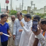 मध्य ब्लॉक कांग्रेस कमेटी का वार्ड नं. 55 पुलगांव वार्ड व वार्ड नं. 40 सुराना कॉलेज वार्ड में स्मार्ट मीटर बदलो अभियान का फॉर्म भराया