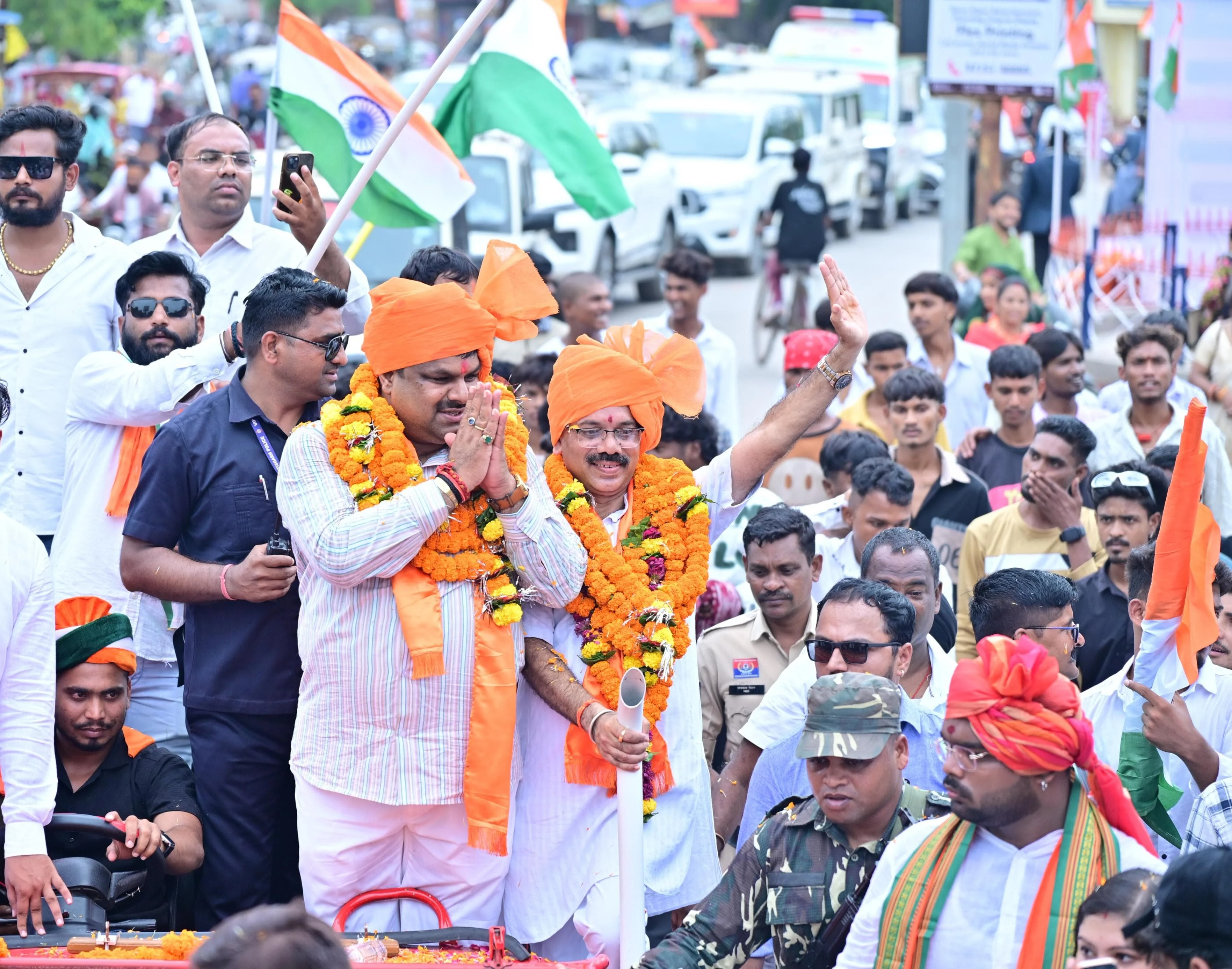 दुर्ग में निकली भव्य तिरंगा यात्रा देशभक्ति के रंग में रंगा पूरा शहर – गजेन्द्र यादव