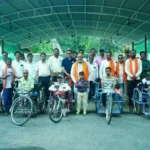 विधायक ललित चंद्राकर के हाथों दुर्ग ग्रामीण के 8 दिव्यांगजनों को मिला ट्राइसिकल एवं श्रवण यंत्र, आत्मनिर्भर बनने का दिया संदेश