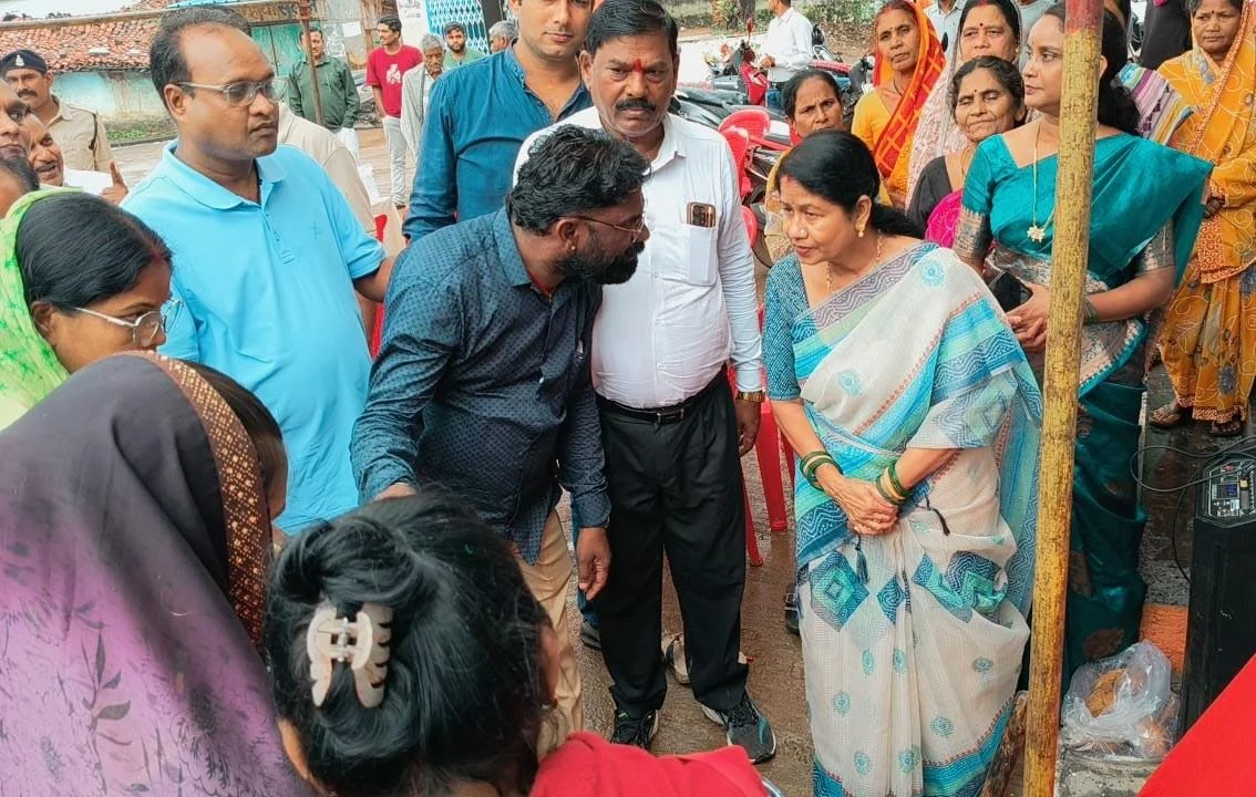 तीन वार्डों में 72.66 लाख रुपये के विकास कार्यों का महापौर अलका बाघमार ने किया भूमिपूजन