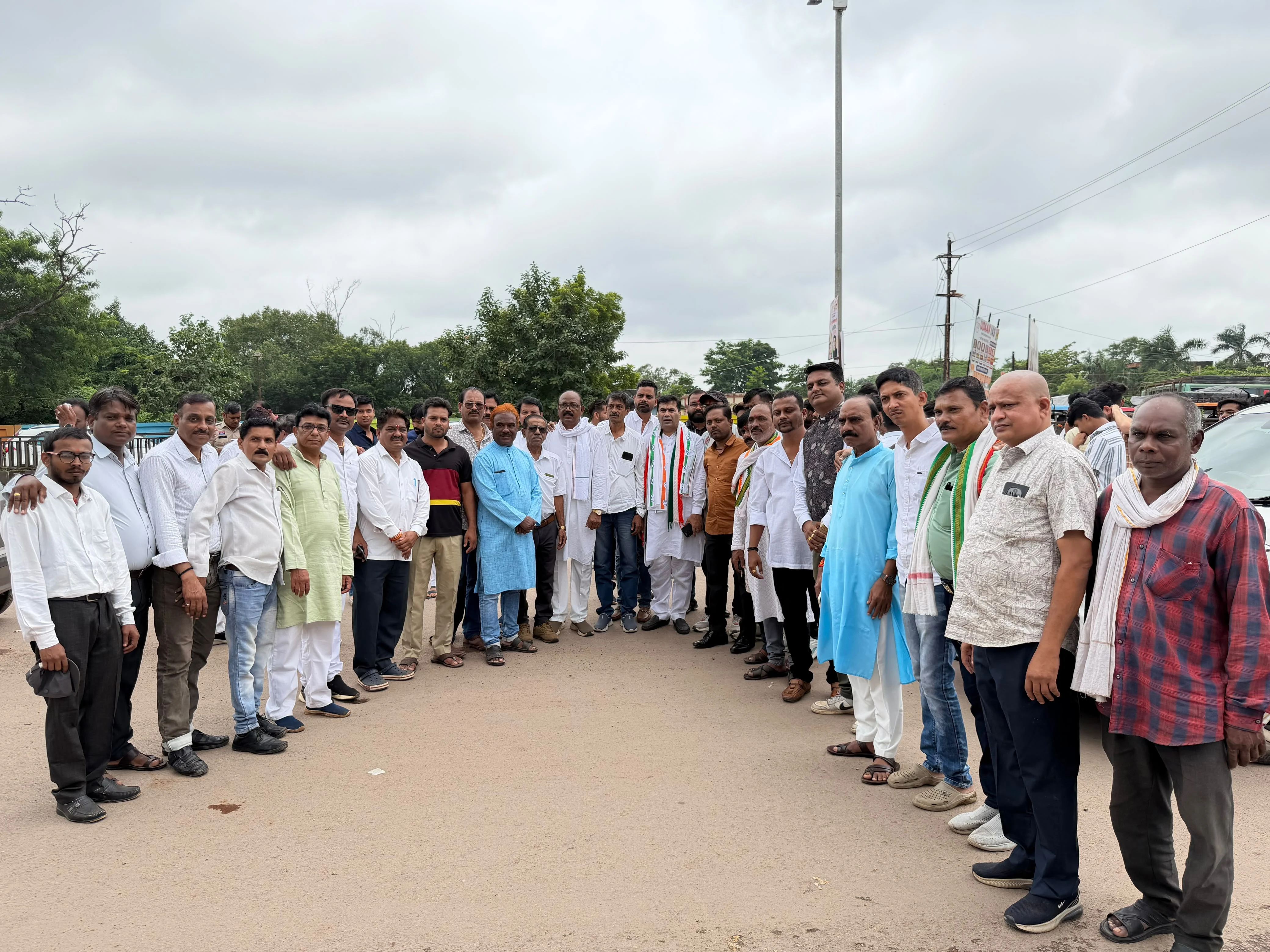 भूपेश बघेल के जन्मदिन पर उमड़ा कांग्रेस कार्यकर्ताओं का सैलाब, दुर्ग शहर के हजारों कार्यकर्ताओं ने दी शुभकामनाएं