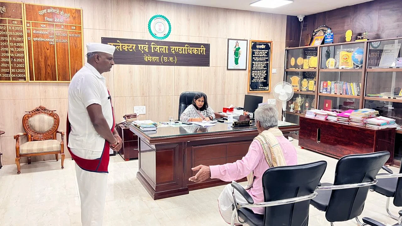 जनदर्शन में कलेक्टर प्रतिष्ठा ममगाईं ने सुनीं आमजन की समस्याएं, विभिन्न विभागों से संबंधित 28 आवेदन प्राप्त, त्वरित निराकरण के दिए निर्देश