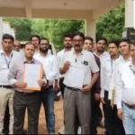 कर्मचारी और अधिकारियों का जुलाई माह 2026 का वेतन रुका, पहुंचे सीएमएचओ ऑफिस