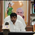 नगर पालिका परिषद अध्यक्ष विजय सिन्हा और सीएमओ नरेश कुमार वर्मा अतिक्रमण को लेकर सख़्त