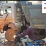 भारत माता चौक थान खमहरिया चौक से लेकर बेमेतरा मार्ग जाने के रास्ते में झंडा चौक के पास तक गड्ढे ही गड्ढे