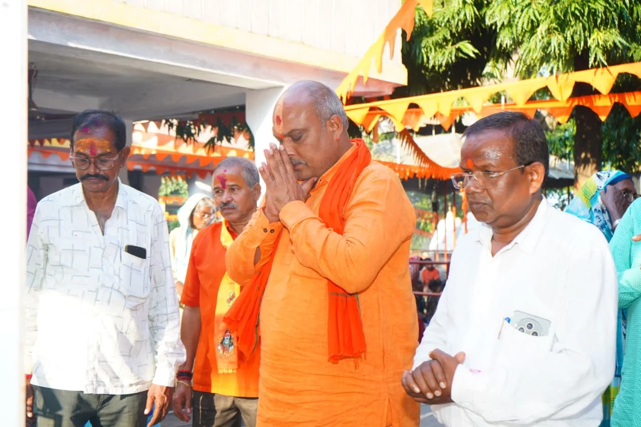 भक्ति और अध्यात्म से गूंजा छातागढ़ धाम, ऋषि पंचमी पर विधायक ललित चंद्राकर ने किए सिद्ध हनुमान के दर्शन