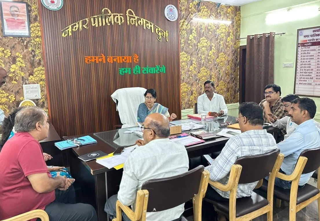 नगरोथान योजना से शहर में सड़क, नाला एवं जल अधोसंरचना के कार्यों को गति 45.12 करोड़ रुपये से अधिक के विकास कार्य को जल्द पूरा करने निर्देश