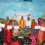 सेवा संकल्प अभियान : मरोदा में मितानिनों का सम्मान कर विधायक ललित चंद्राकर ने कहा - स्वास्थ्य क्रांति की असली नायिका हैं मितानिन बहनें