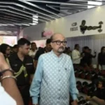 राज्यपाल रमेन डेका ने द प्राइम जिम का भव्य उद्घाटन किया और भद्रकाली मंदिर बेमेतरा में की पूजा अर्चना