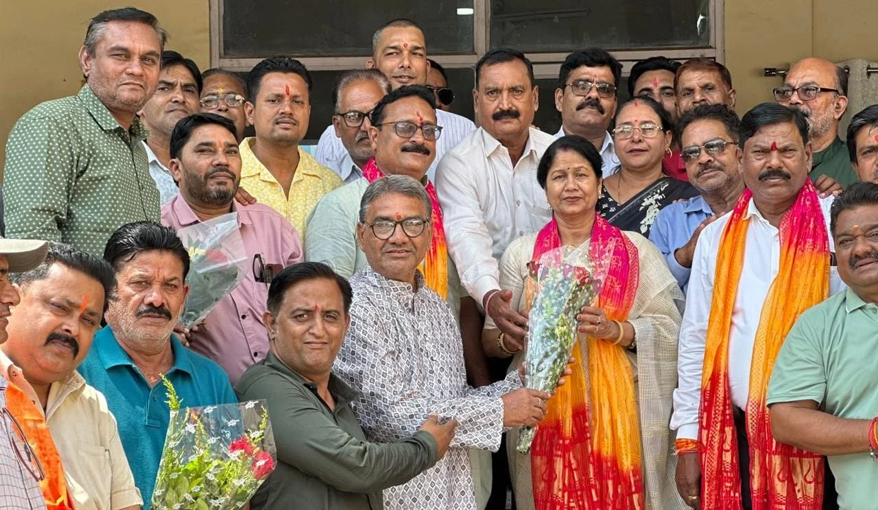 इंदिरा मार्केट स्थित कुआं चौक का नामकरण होगा भगवान परशुराम चौक, मूर्ति स्थापना के लिए स्थान उपलब्ध कराने की घोषणा