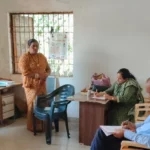 बच्चों को नहीं मिला दैनिक नाश्ता और गर्म भोजन, 5 केंद्रों की कार्यकर्ता और सहायिकाओं को नोटिस