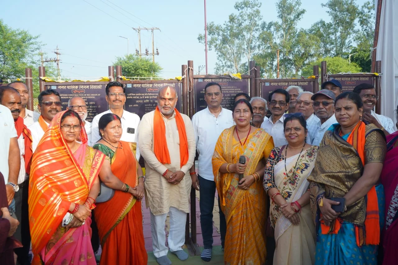 विधायक ललित चंद्राकर ने रिसाली वार्ड क्र. 26 अवधपुरी में 2 करोड़ 10 लाख के विकास कार्यों का किया भूमिपूजन