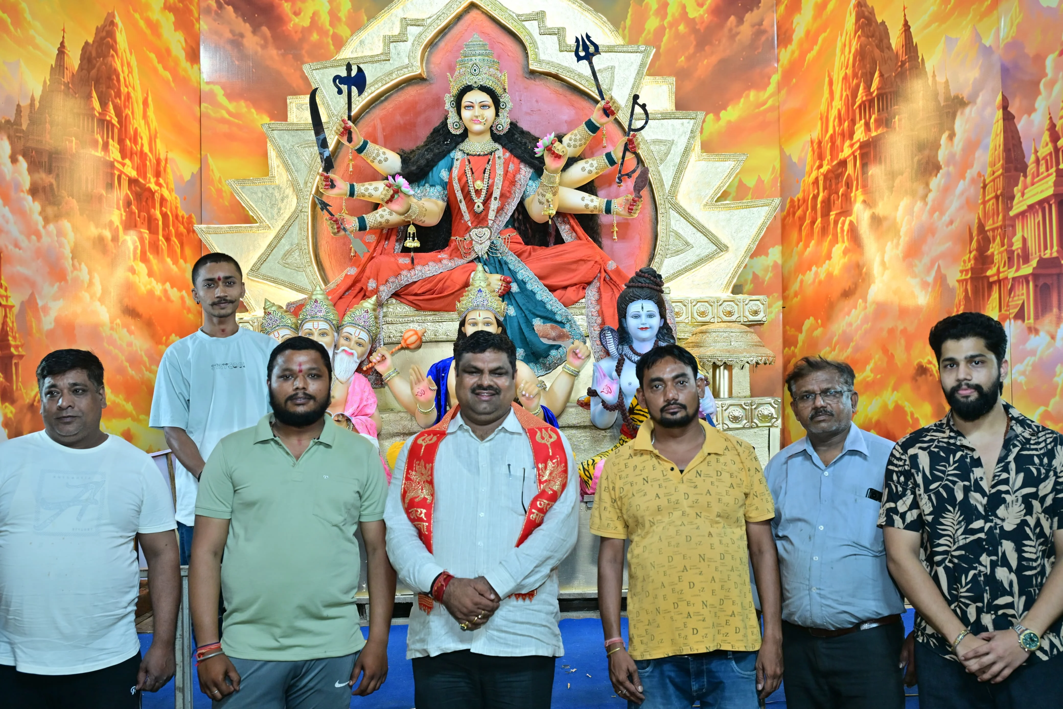 नवरात्रि पर केबिनेट मंत्री गजेन्द्र यादव ने दी शुभकामनाएँ, माता रानी के दर्शन कर दुर्गवासियों की सुख-समृद्धि की कामना की