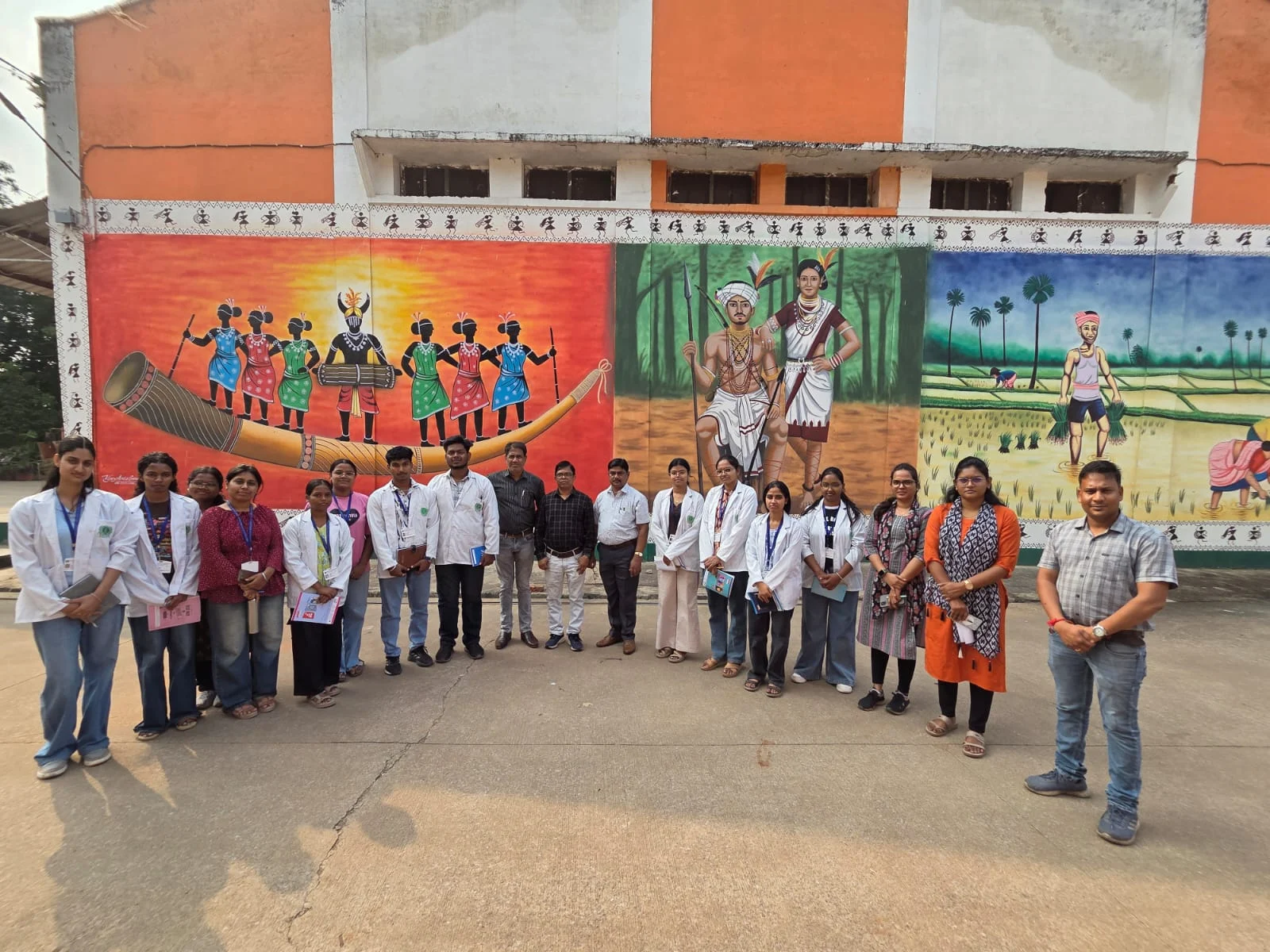 धनोरा कृषि कॉलेज के विद्यार्थियों ने किया भारतीय खाद्य निगम (FCI) का औद्योगिक भ्रमण