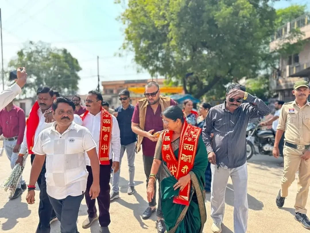 दुर्ग शहर में सड़क विकास को मिलेगी नई रफ्तार, महापौर अलका बाघमार ने 86.84 लाख के बी.टी. रोड रिनिवल कार्यों का किया भूमिपूजन