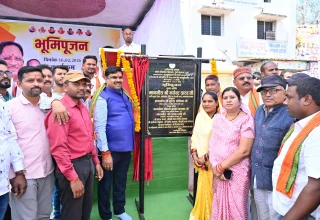 दुर्ग में विकास को नई गति : चंडी मंदिर से उरला शिवनाथ एनिकट तक सड़क चौड़ीकरण- मंत्री गजेन्द्र यादव ने किया भूमिपूजन