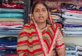 स्वयं सहायता समूह से जुड़कर भूनेश्वरी चतुर्वेदी बनीं आत्मनिर्भर, आज बढ़ा रहीं परिवार की आय