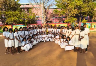 बालिकाओं को नवीन आपराधिक कानून, बालिकाओ, महिलाओं की सुरक्षा, गुड टच – बैड टच, साइबर फ्राड, नशा मुक्ति के खिलाफ अवगत कराते हुए दी गई अन्य कानूनी जानकारियां