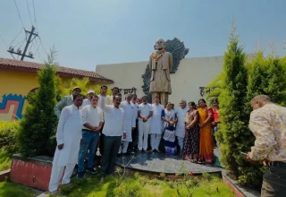 वासुदेव चंद्राकर की जयंती पर कांग्रेसियों ने दी श्रद्धांजलि, आदर्शों पर चलने का लिया संकल्प