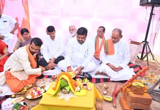 जिला सहकारी बैंक को मिलेगा नया भवन, मंत्री गजेन्द्र यादव ने किया भूमिपूजन