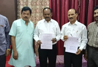 केंद्रीय गोंड महासभा धमधागढ़ के एमडी ठाकुर ही होंगे अध्यक्ष, निर्वाचन को चुनौती देने वाली याचिका खारिज, समाज में खुशियों का माहौल