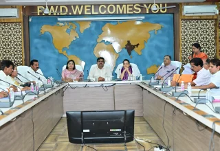 विद्युत व्यवस्था को लेकर मंत्री गजेन्द्र यादव ने ली समीक्षा बैठक, बेहतर विद्युत आपूर्ति और किसानों को पर्याप्त बिजली उपलब्ध कराने के निर्देश