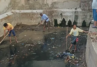 बारिश से पूर्व नालों व नालियों की सफाई को लेकर स्वास्थ्य प्रभारी एलर्ट मोड पर